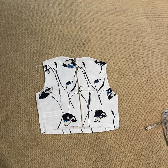 ZARA Crop Top - Picture 7 of 7